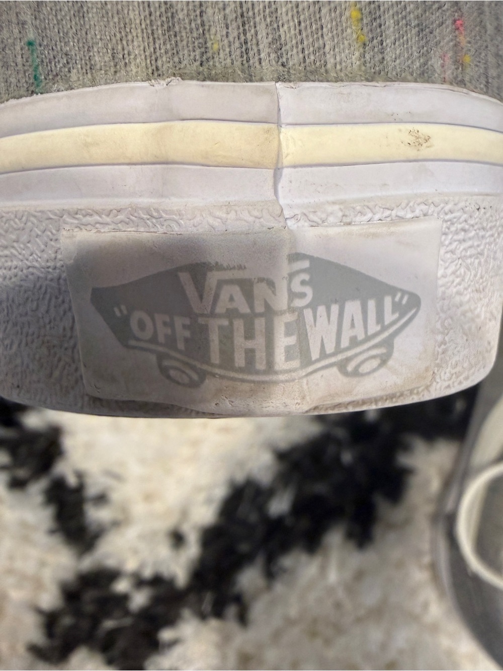 Women’s Vans Old Skool Speckled Jersey Sneakers – Size 6 – Gray/White - Picture 11 of 12
